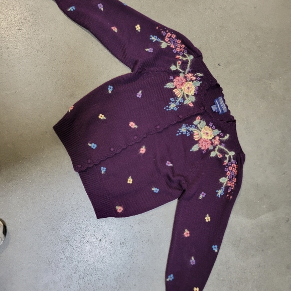 Herman Geist Button Down Cardigan Hand Embroidered Wool Sweater Plum Size M - Picture 10 of 16